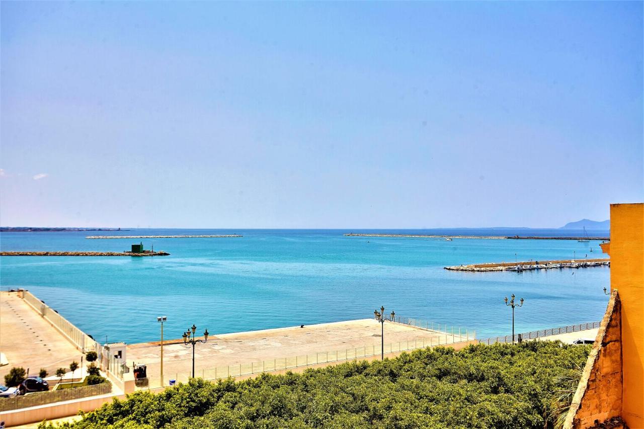 Be Sicily - In The Center 80 Mt From The Beach - In Centro Sul Mare - 70 Mq Trapani Kültér fotó